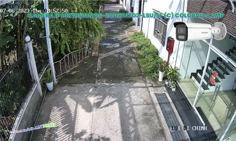 Camera Hikvision DS-2CD2T47G2-LSU/SL (C)