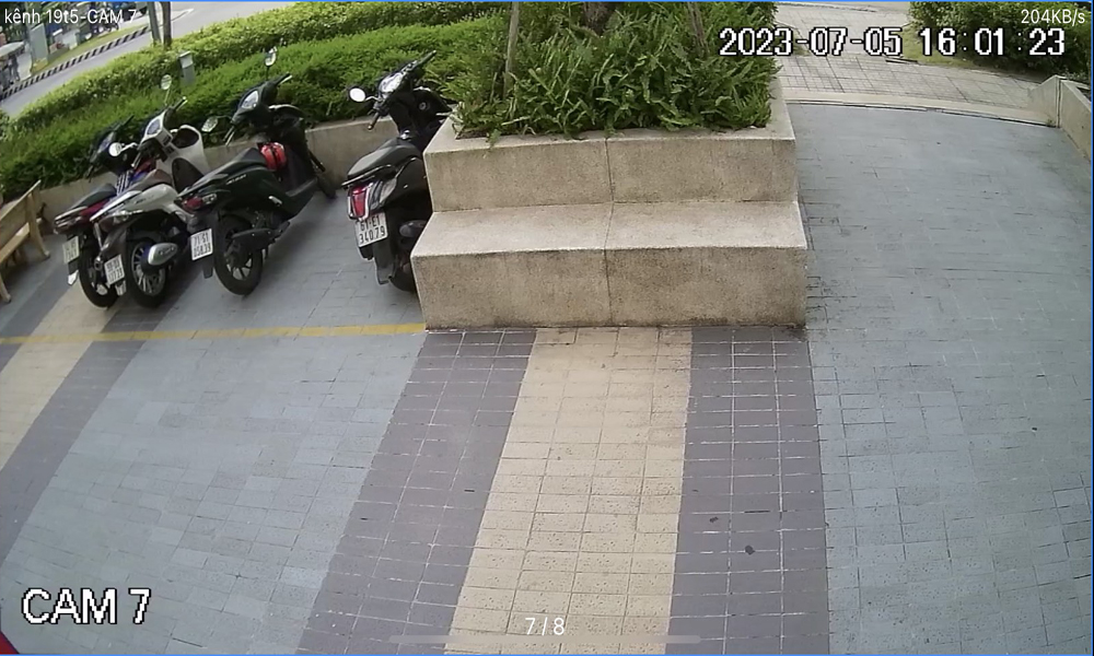 Hình Camera quan sát thực tế chất lượng sắc nét đến của bộ Lắp Đặt Camera Gia Đình Ngoài Trời sử dụng mã DH-IPC-HFW2831SP-S-S2 Hình Camera quan sát thực tế chất lượng sắc nét đến của bộ Lắp Đặt Camera Gia Đình Ngoài Trời sử dụng mã DH-IPC-HFW2831SP-S-S2
