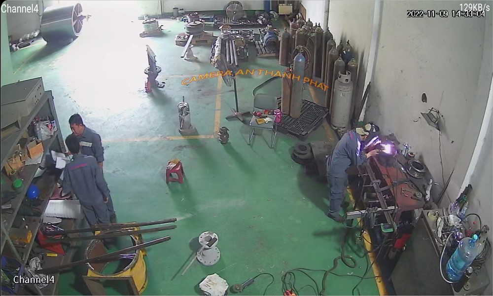 Hình Thiết Bị Camera thực tế Chất Lượng Hình của bộ Lắp Camera Ngoài Trời Giá Rẻ Trọn Bộ sử dụng mã DH-HAC-HFW1800TP-A Hình Thiết Bị Camera thực tế Chất Lượng Hình của bộ Lắp Camera Ngoài Trời Giá Rẻ Trọn Bộ sử dụng mã DH-HAC-HFW1800TP-A